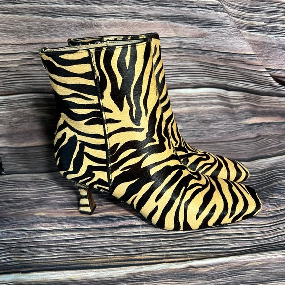 Sam Edelman Lizzo Kitten Heel Bootie new in box size 6.5 M - Picture 5 of 12